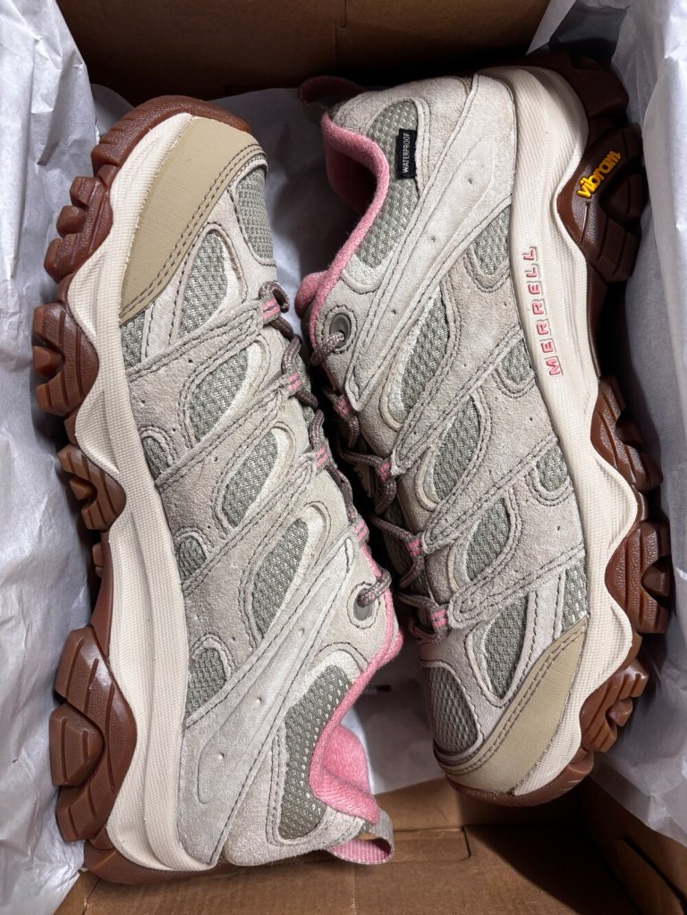 Merrell Women’s Moab 3 Waterproof Hiking Shoes – Mountain – Brand New